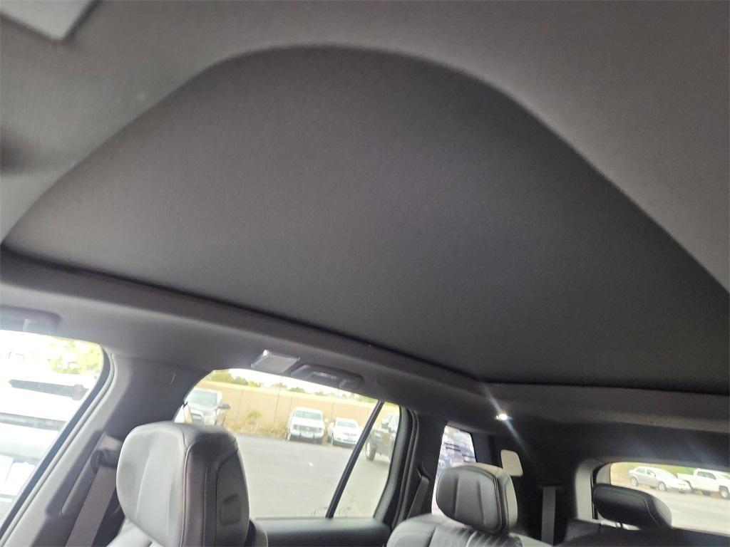 new 2026 Cadillac VISTIQ car