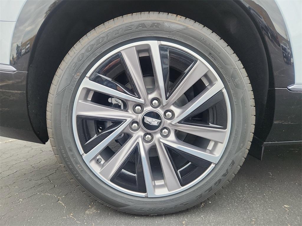 new 2026 Cadillac VISTIQ car