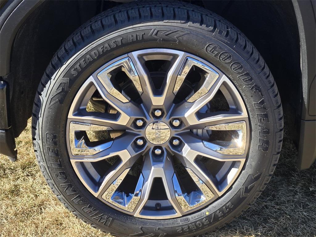 used 2025 GMC Sierra 1500 car, priced at $57,095