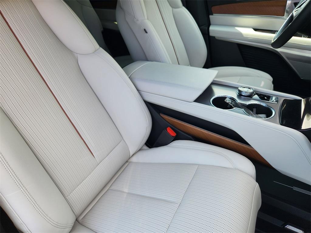 new 2026 Cadillac VISTIQ car, priced at $75,946