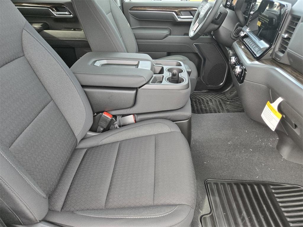 new 2026 GMC Sierra 1500 car, priced at $48,729