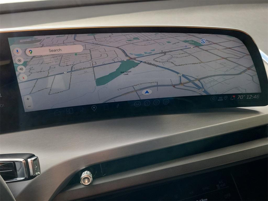 new 2026 Cadillac VISTIQ car