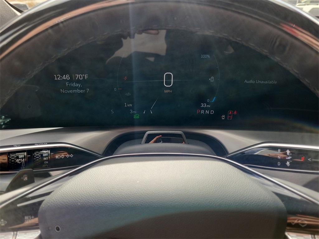 new 2026 Cadillac VISTIQ car