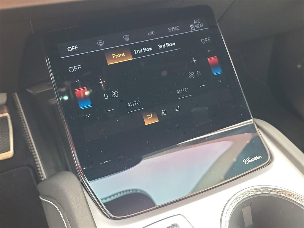 new 2026 Cadillac VISTIQ car