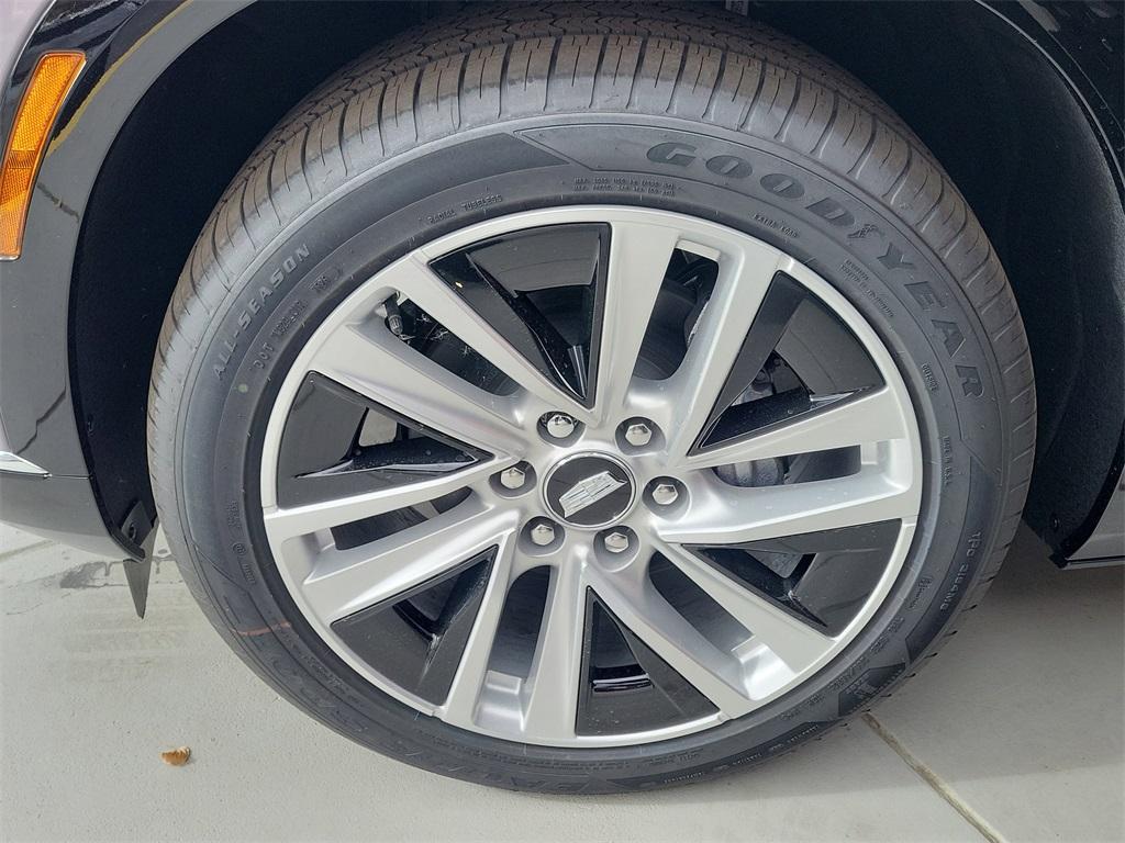 new 2026 Cadillac VISTIQ car