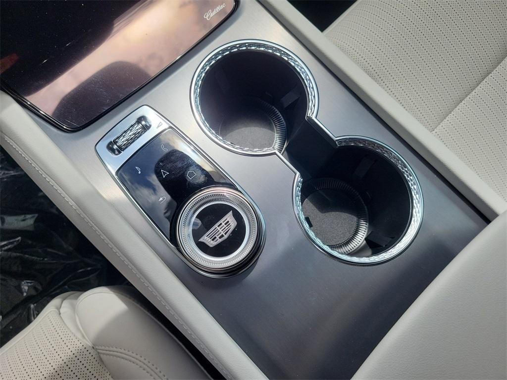 new 2026 Cadillac VISTIQ car, priced at $75,943