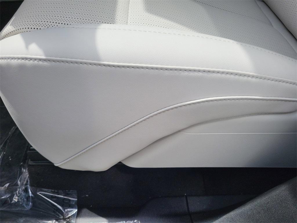 new 2026 Cadillac VISTIQ car, priced at $75,943