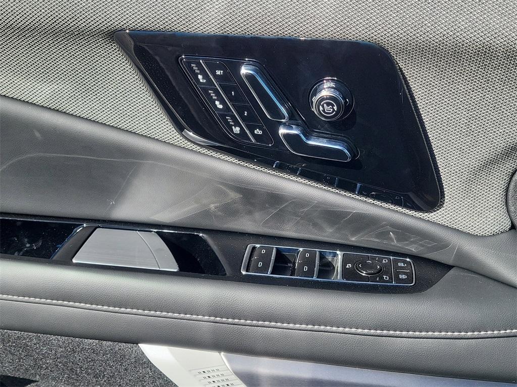 new 2026 Cadillac OPTIQ car