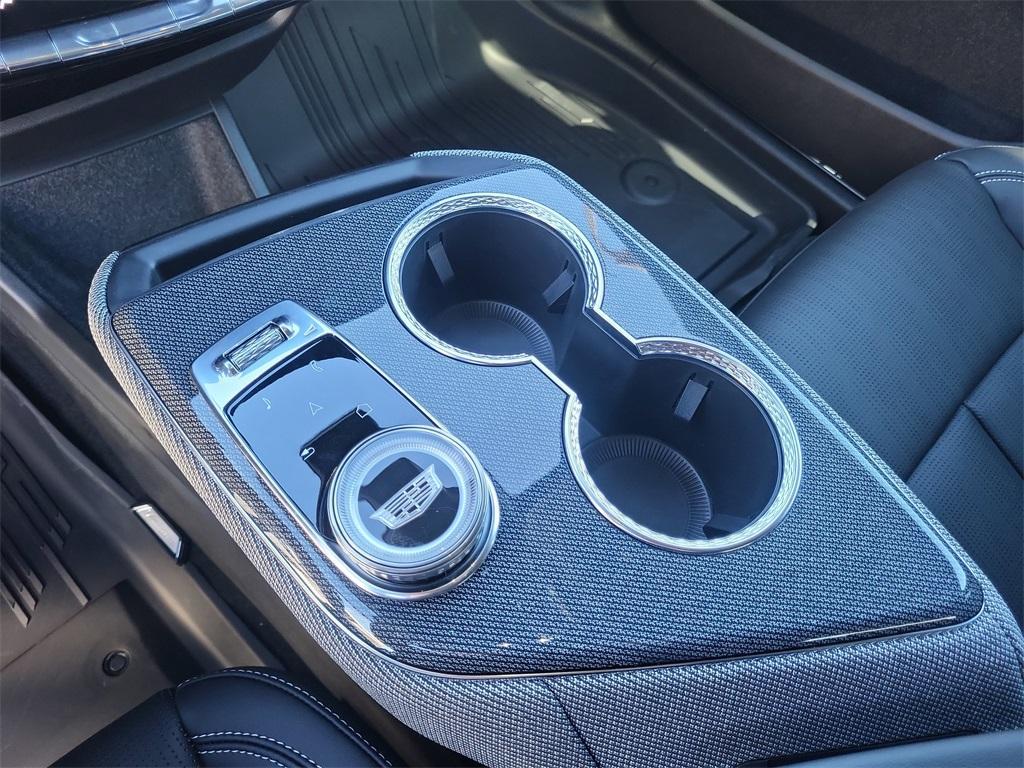 new 2026 Cadillac OPTIQ car