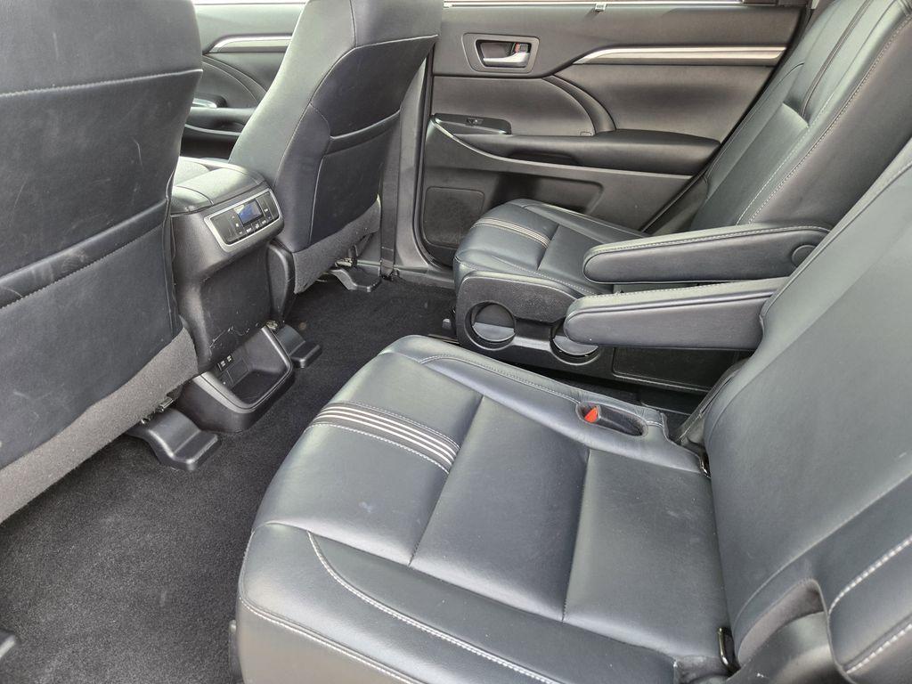 used 2018 Toyota Highlander car, priced at $22,205