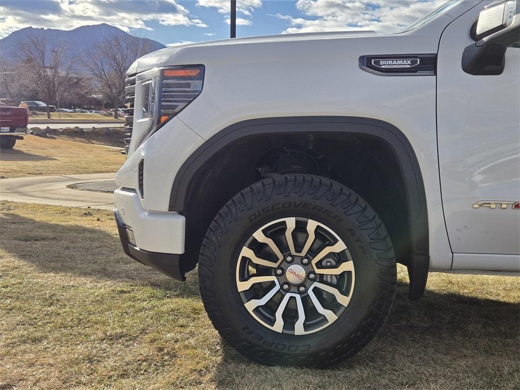 used 2023 GMC Sierra 1500 car, priced at $47,205