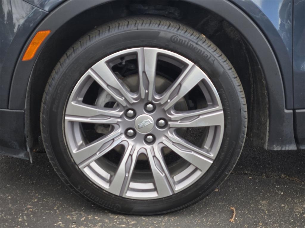 used 2021 Cadillac XT4 car, priced at $17,159