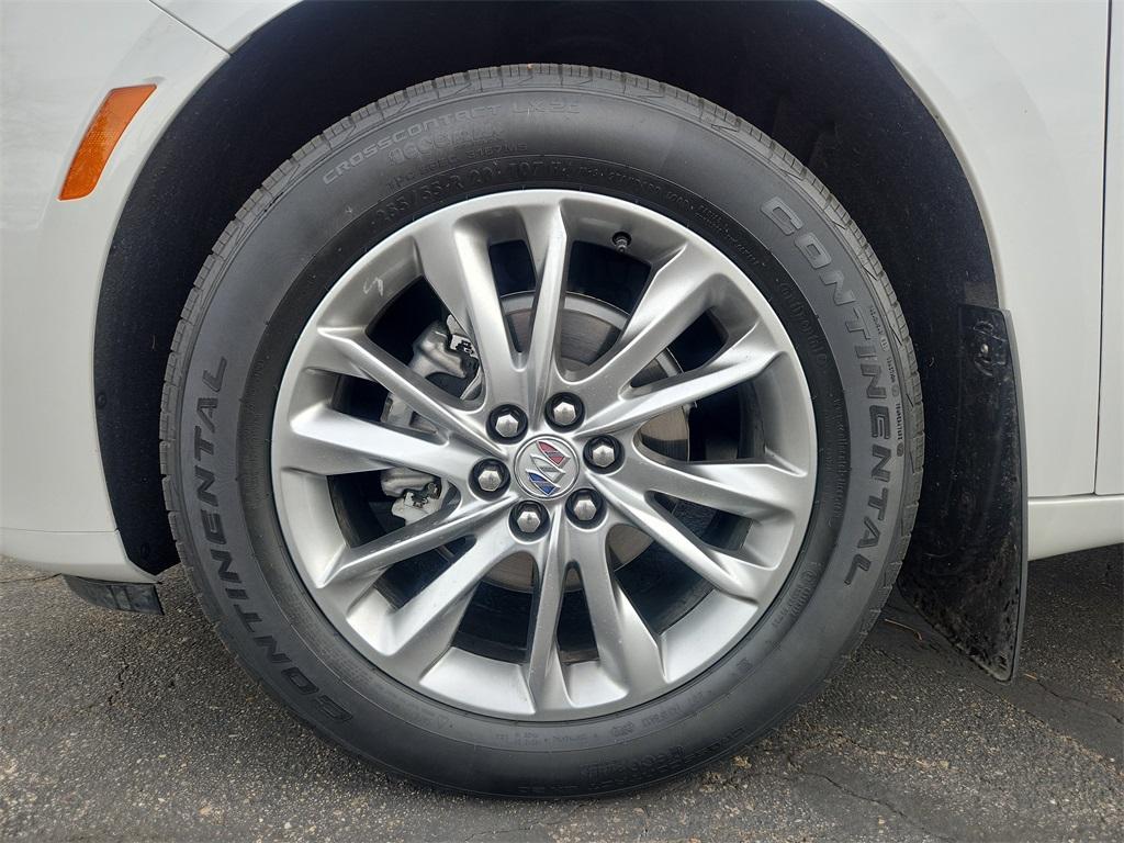 used 2023 Buick Enclave car, priced at $36,727