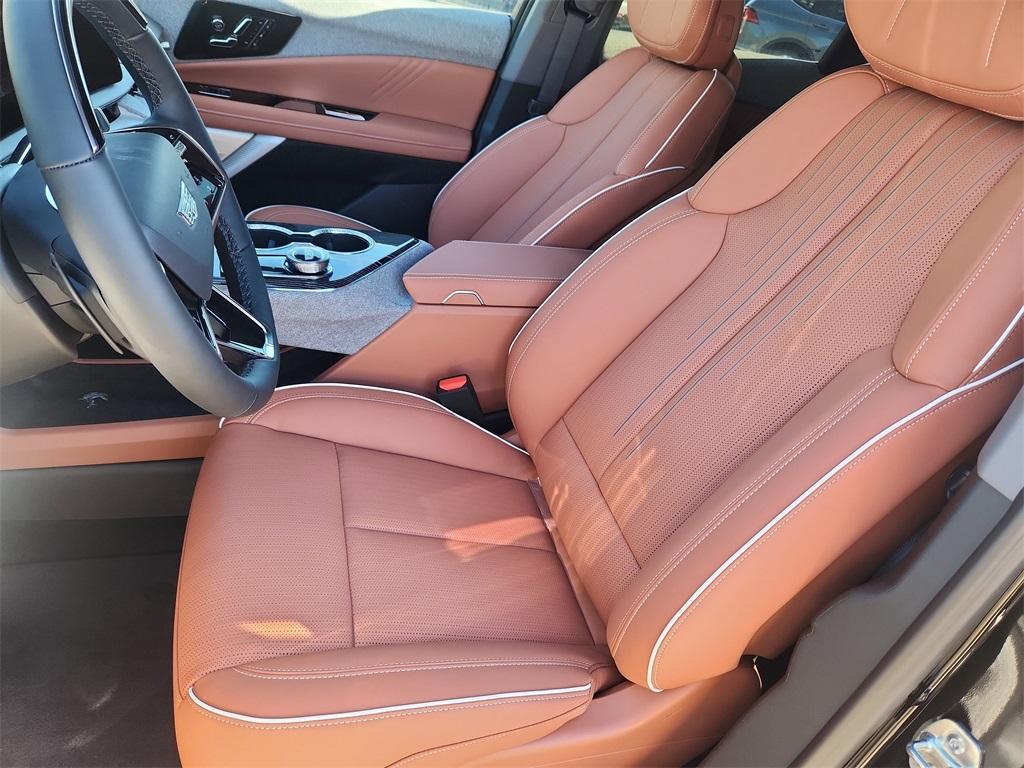 new 2025 Cadillac OPTIQ car, priced at $60,470