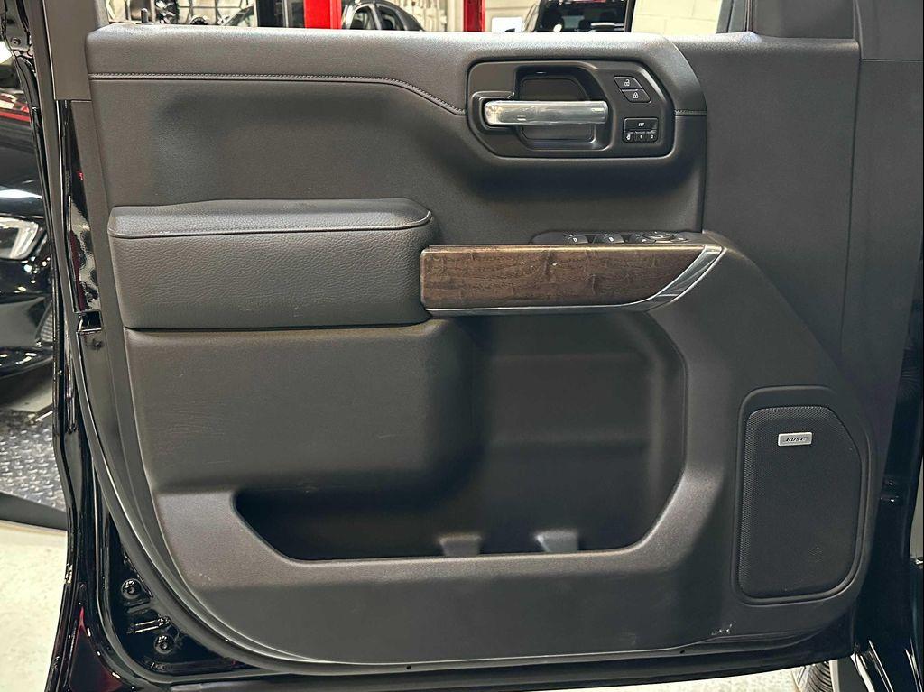 used 2021 GMC Sierra 1500 car, priced at $41,990