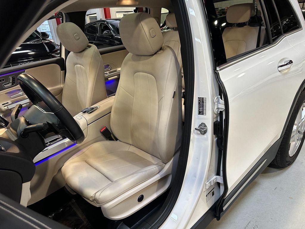 used 2021 Mercedes-Benz GLB 250 car, priced at $27,990