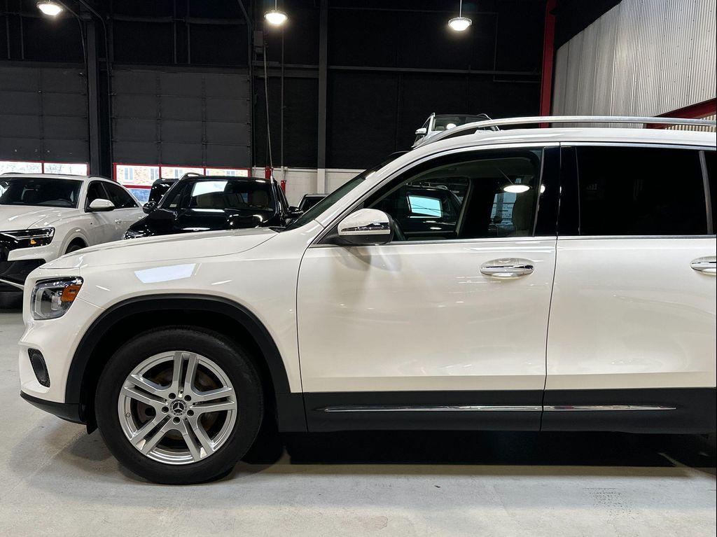 used 2021 Mercedes-Benz GLB 250 car, priced at $27,990