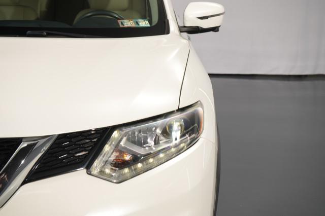 used 2016 Nissan Rogue car, priced at $13,900