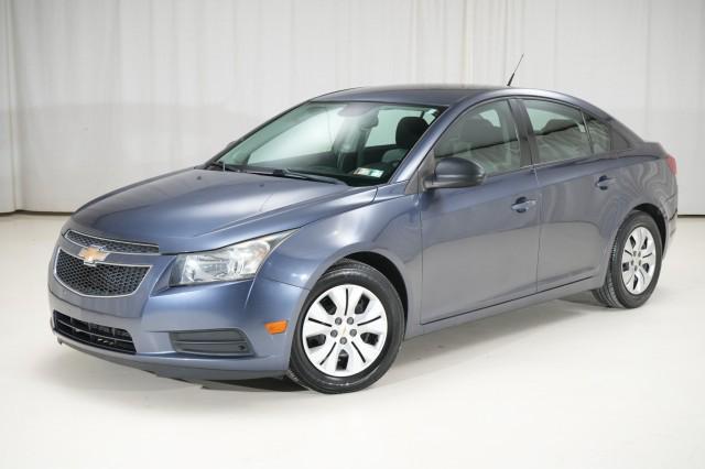 used 2013 Chevrolet Cruze car, priced at $6,900