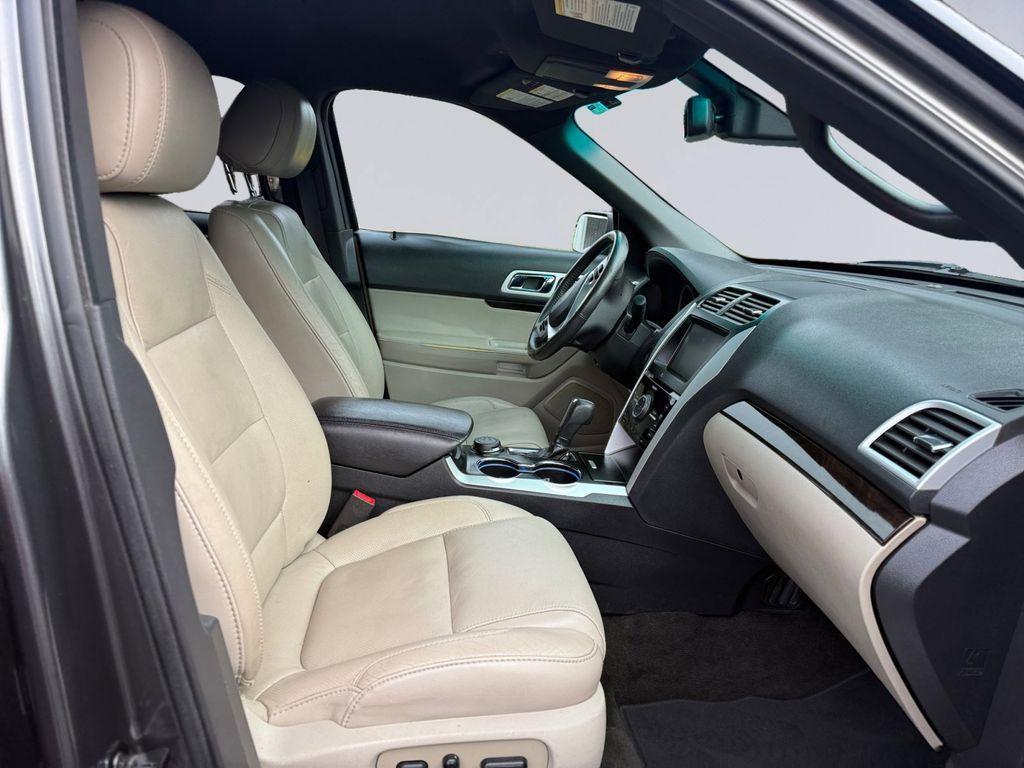 used 2015 Ford Explorer car, priced at $9,999