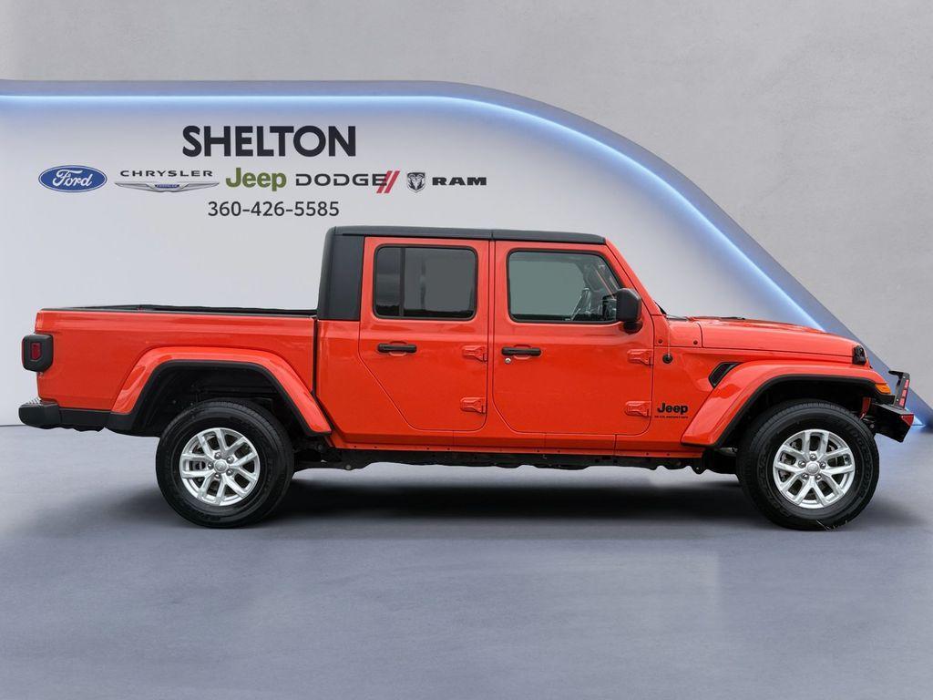 used 2023 Jeep Gladiator car, priced at $34,191