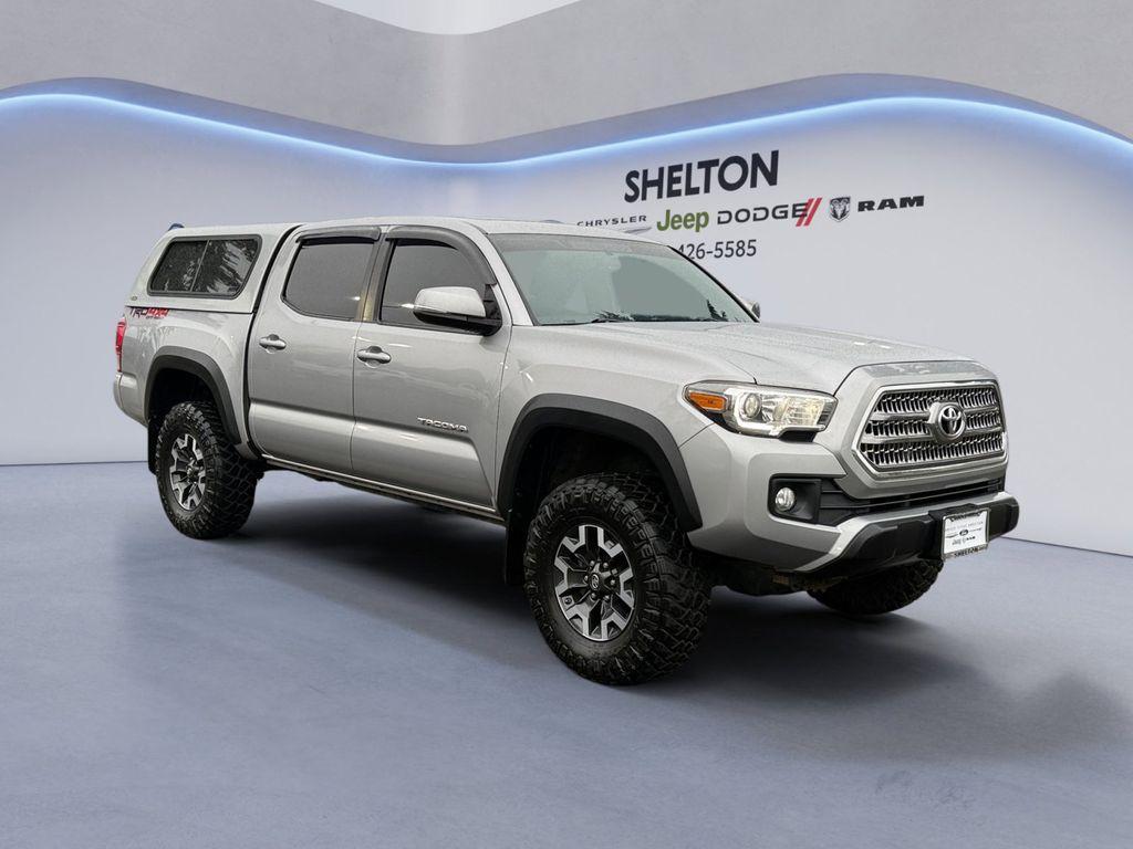 used 2016 Toyota Tacoma car