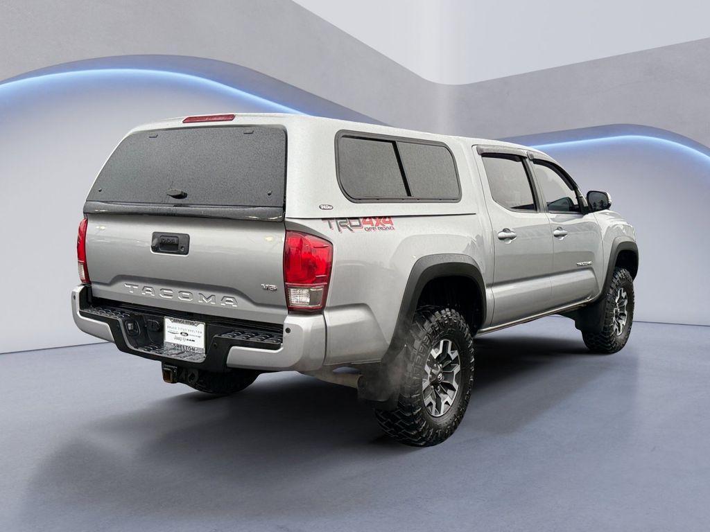 used 2016 Toyota Tacoma car