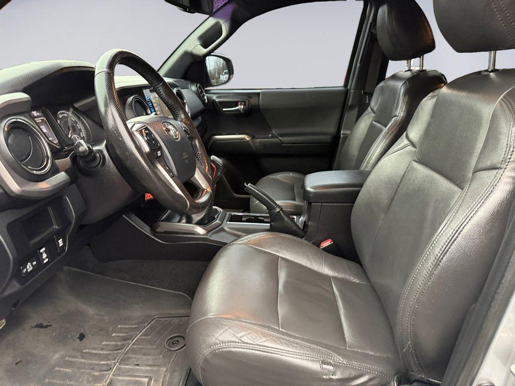 used 2016 Toyota Tacoma car