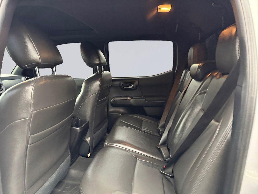 used 2016 Toyota Tacoma car