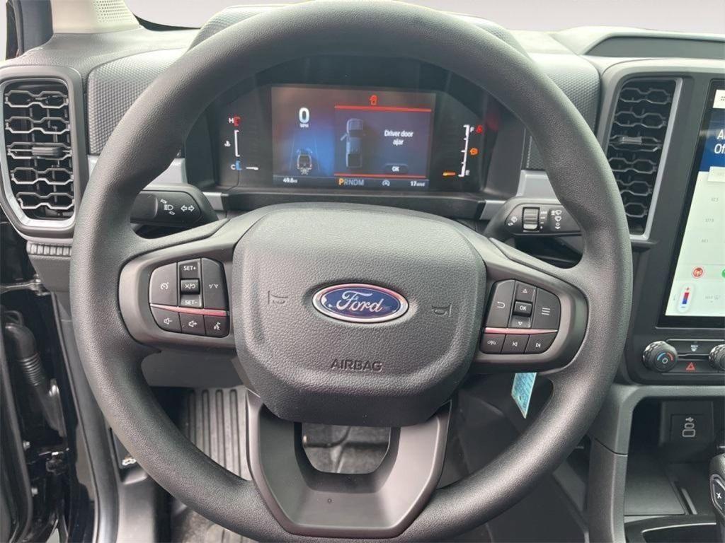 new 2025 Ford Ranger car, priced at $33,999