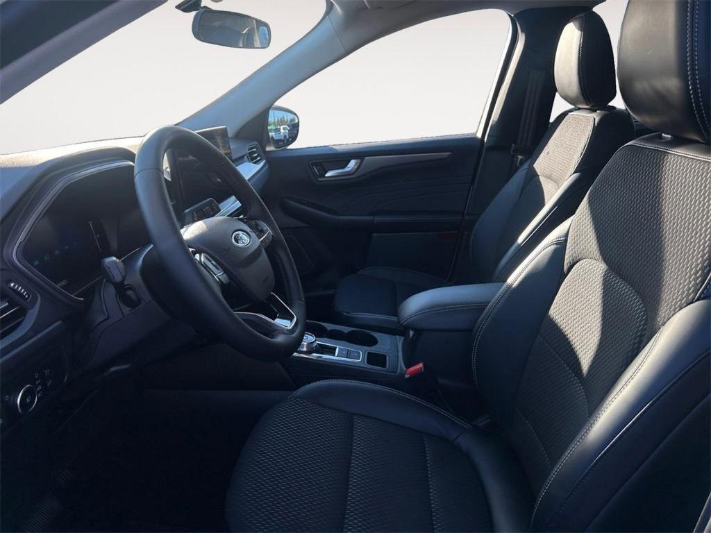 used 2025 Ford Escape car, priced at $29,494