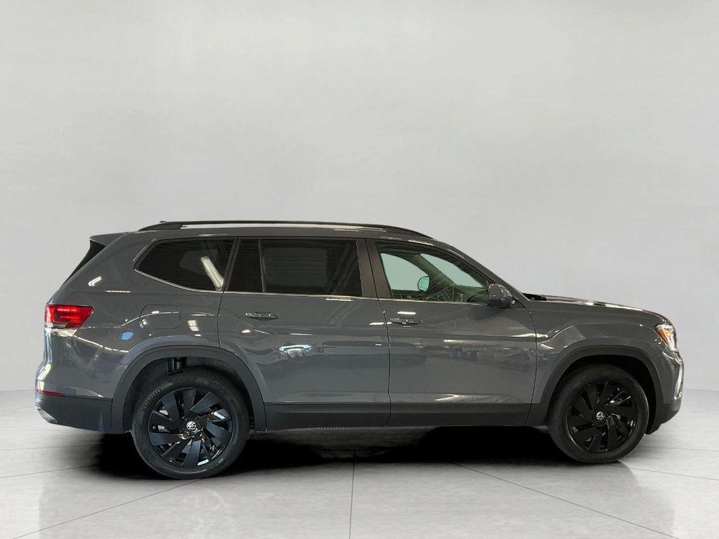 new 2026 Volkswagen Atlas car, priced at $46,523
