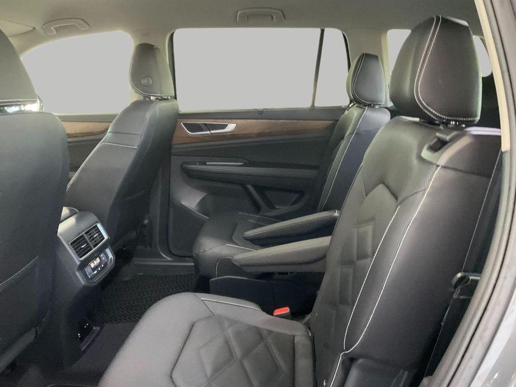 new 2026 Volkswagen Atlas car, priced at $46,523