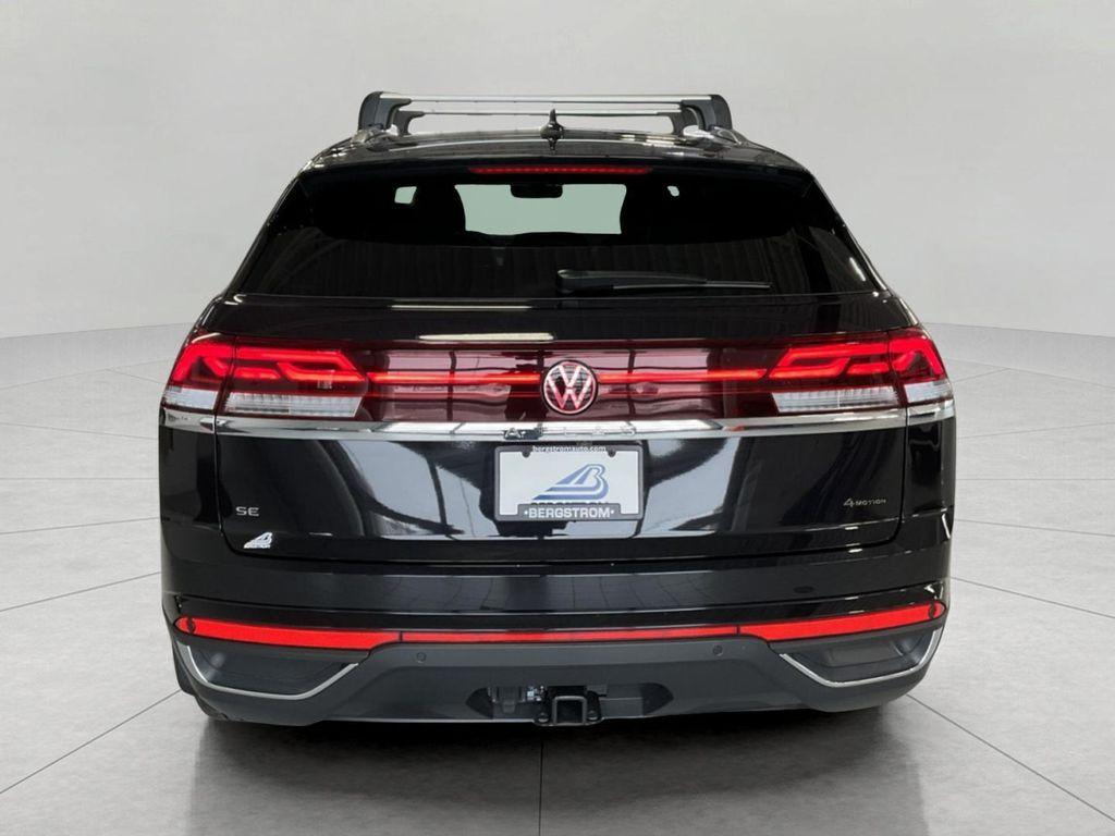 new 2026 Volkswagen Atlas Cross Sport car, priced at $46,798