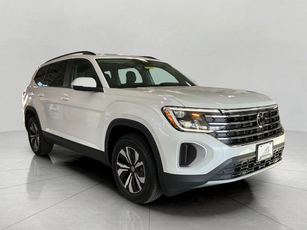 new 2026 Volkswagen Atlas car, priced at $41,683