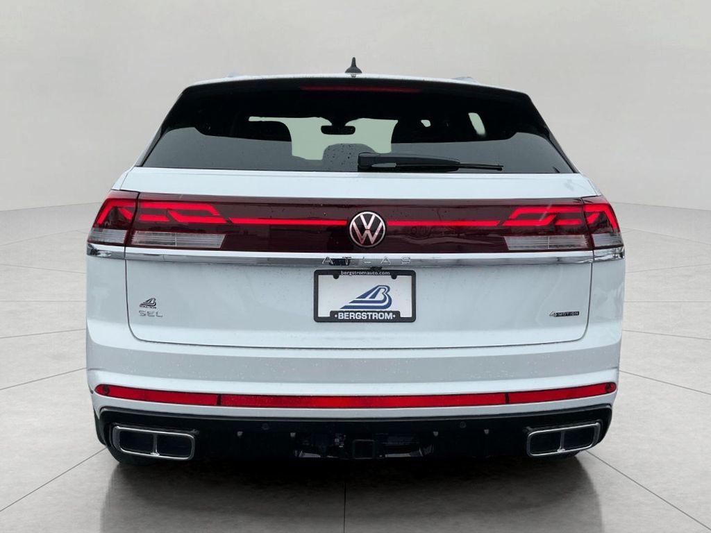 new 2026 Volkswagen Atlas Cross Sport car, priced at $54,906