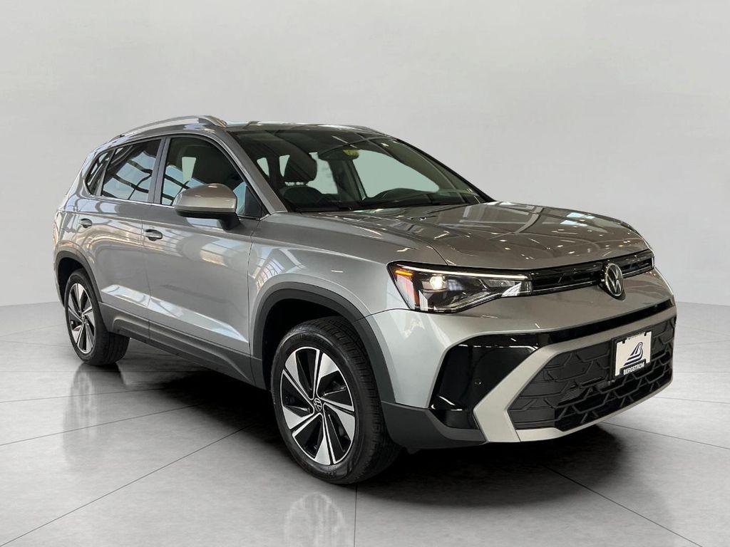 new 2026 Volkswagen Taos car, priced at $33,351