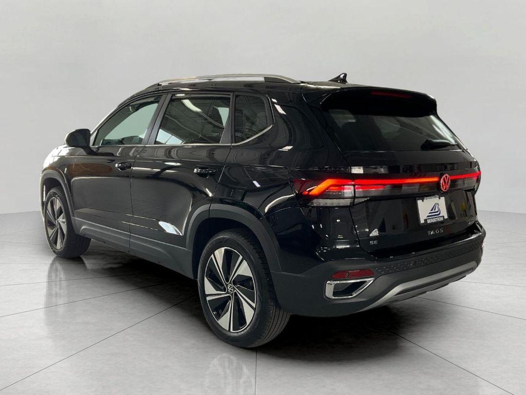 new 2026 Volkswagen Taos car, priced at $32,319