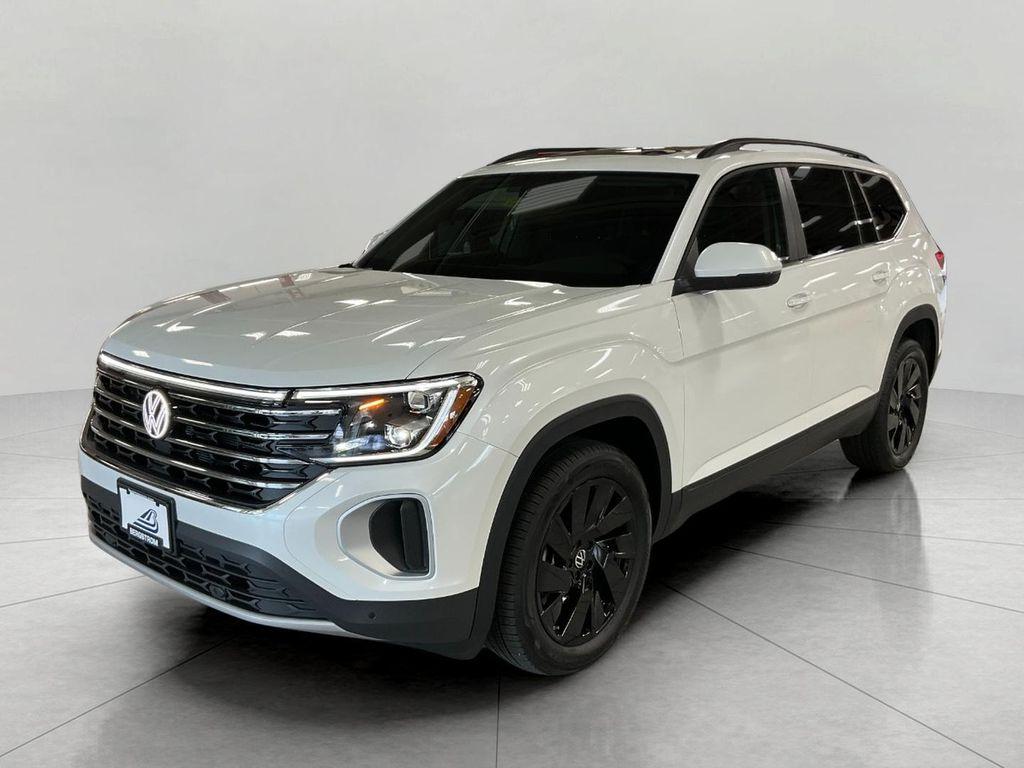 new 2026 Volkswagen Atlas car, priced at $49,456
