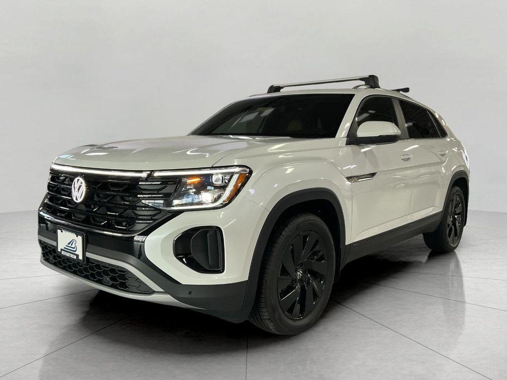 new 2026 Volkswagen Atlas Cross Sport car, priced at $47,747