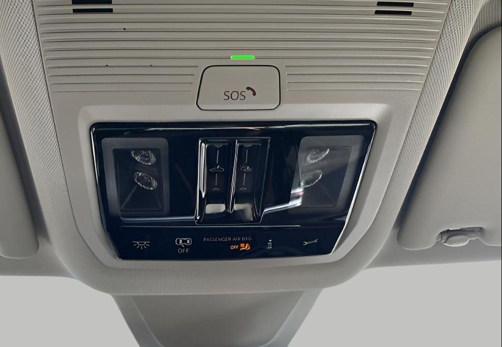 new 2026 Volkswagen Atlas car, priced at $56,216