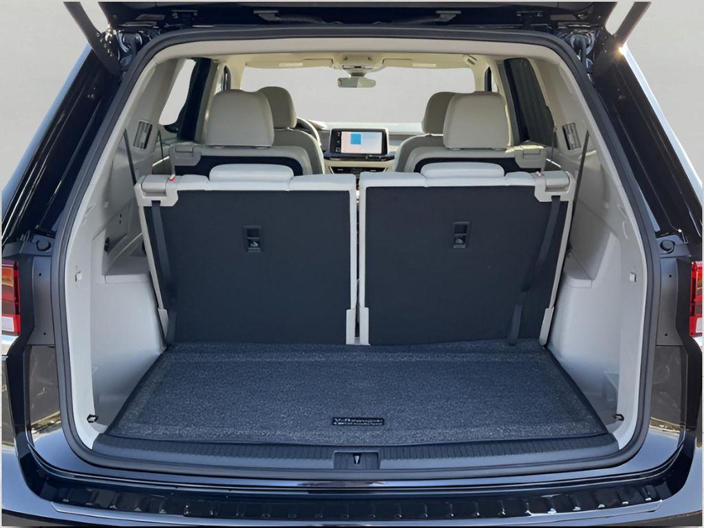 new 2026 Volkswagen Atlas car, priced at $56,216