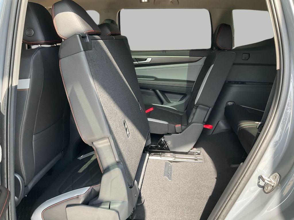 new 2026 Volkswagen Atlas car, priced at $49,883