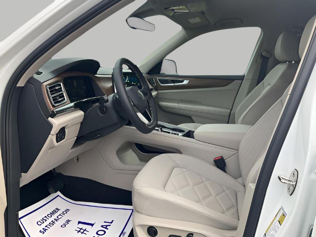 new 2026 Volkswagen Atlas car, priced at $42,312