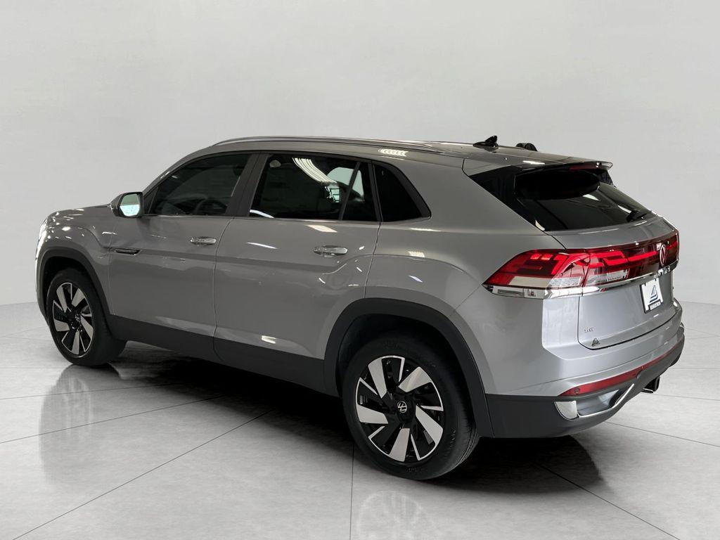 new 2026 Volkswagen Atlas Cross Sport car, priced at $45,959