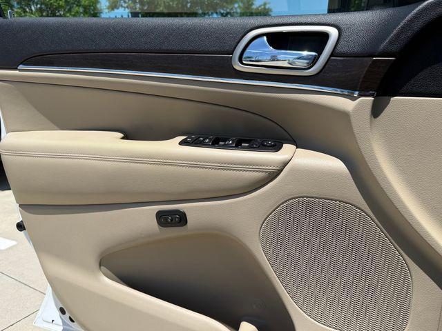 used 2017 Jeep Grand Cherokee car, priced at $15,219