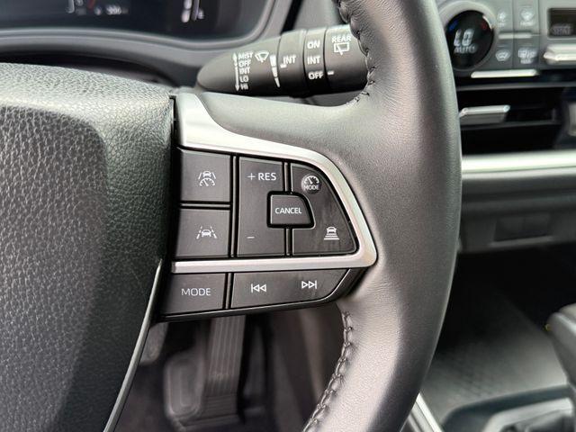 used 2025 Toyota Grand Highlander car, priced at $42,477