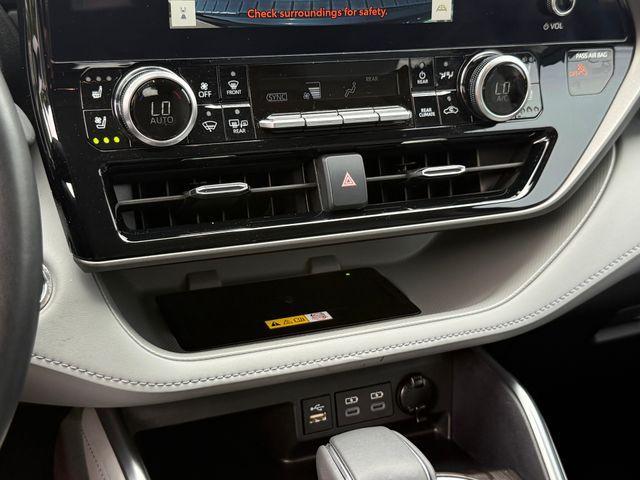 used 2023 Toyota Highlander car, priced at $41,616
