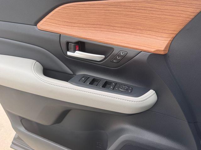 new 2026 Toyota Grand Highlander car, priced at $59,154