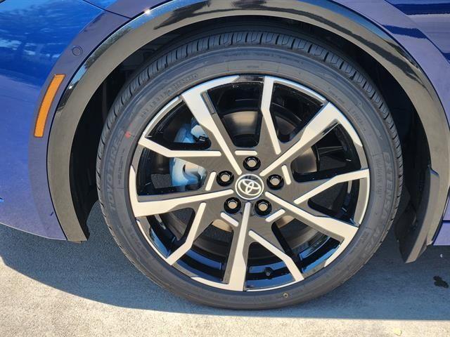 new 2026 Toyota Prius Plug-In Hybrid car, priced at $44,782